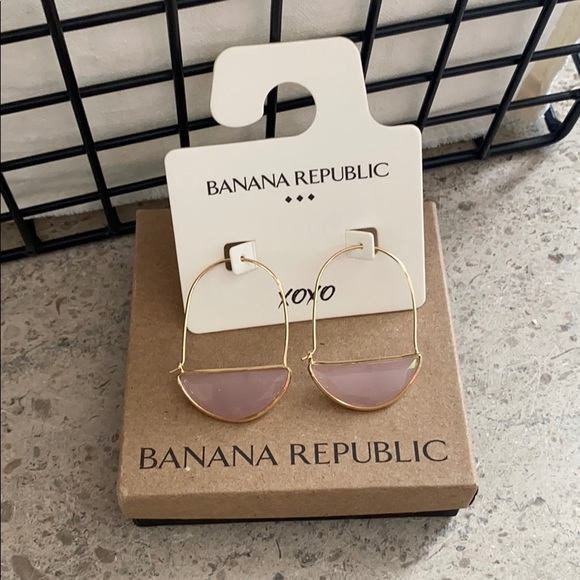 Banana Republic swing earrings. - Picture 3 of 8